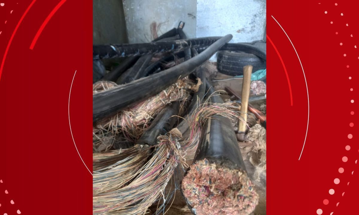 Meia tonelada de cabos de cobre é apreendida em Salvador