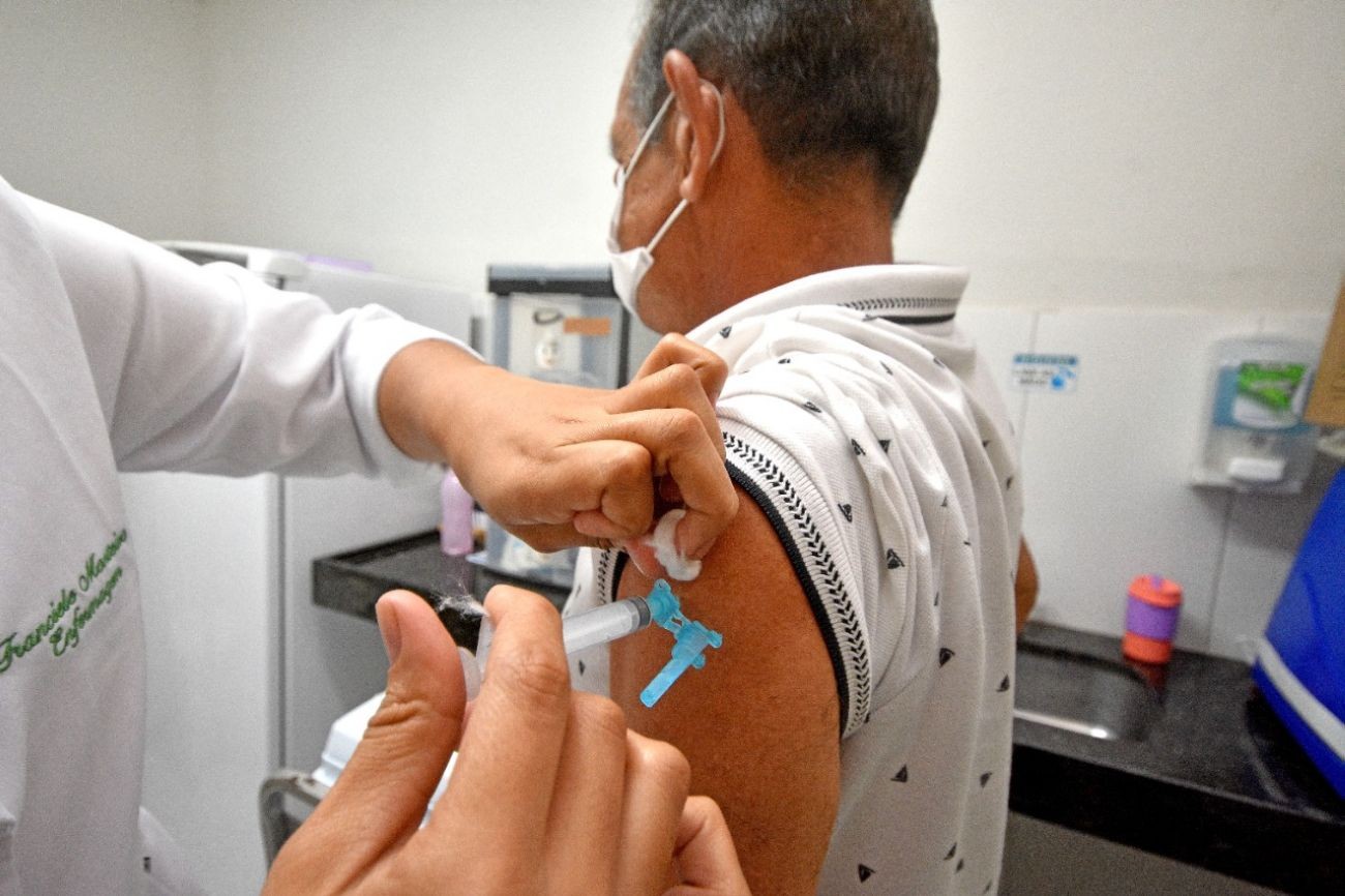 Vacina contra a gripe estará disponível nos terminais da integração de São Luís no mês de maio; veja as datas