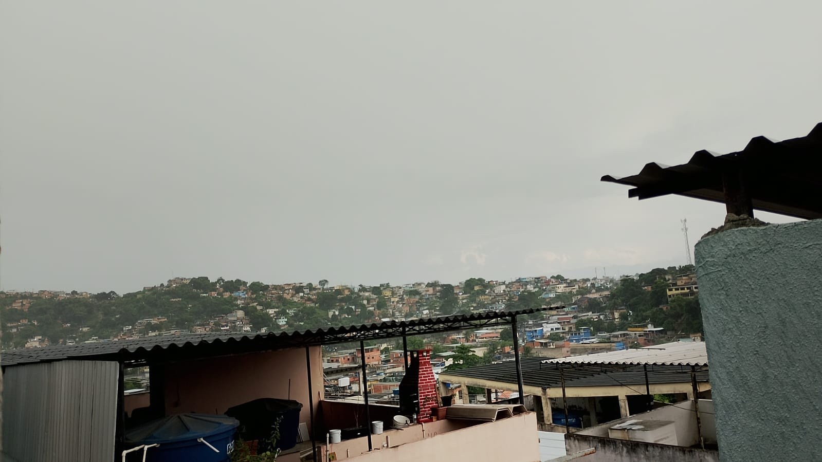 RJ tem registro de chuva forte neste sábado