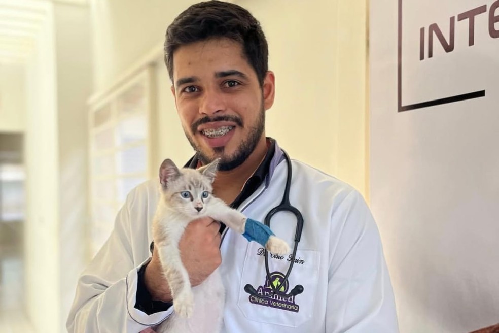 3 de 3
Caio Pain &eacute; veterin&aacute;rio oncologista e cirurgi&atilde;o de tecidos moles em Dracena (SP) &mdash; Foto: Caio Pain/Arquivo pessoal