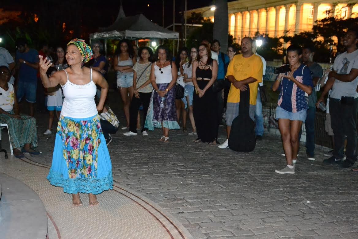 Arminha De água Pistola Brinquedo Praia Lança Jato Criança [F114