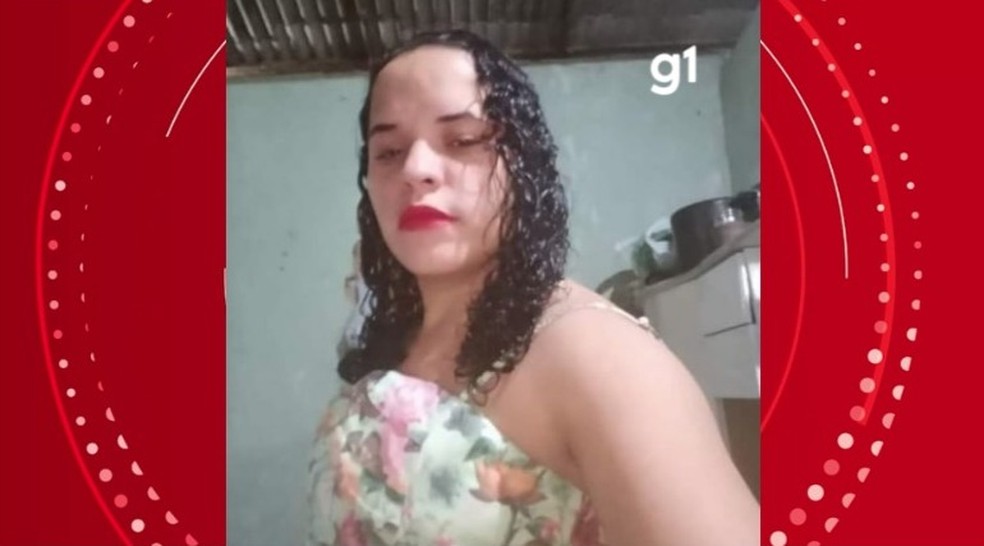 Cíntia Carla Pereira de Souza, de 25 anos, morta pelo marido — Foto: Redes sociais
