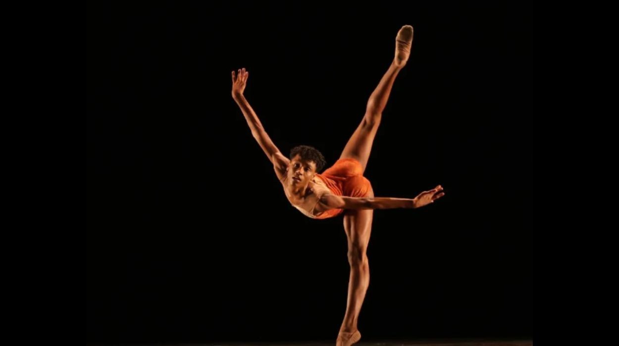 Jovem de 16 anos de São Carlos conquista bolsa para estudar ballet nos EUA