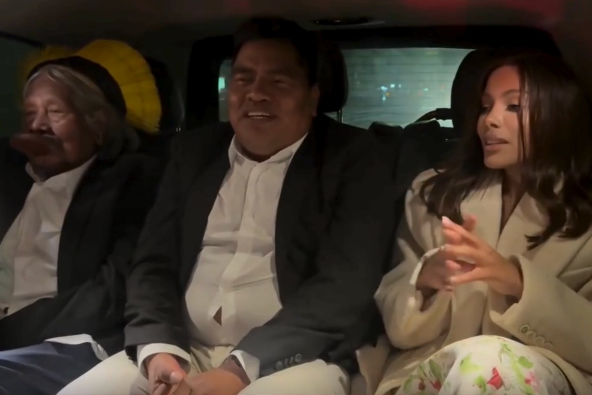 VÍDEO: Cacique Raoni canta música indígena ao de Anitta em Londres
