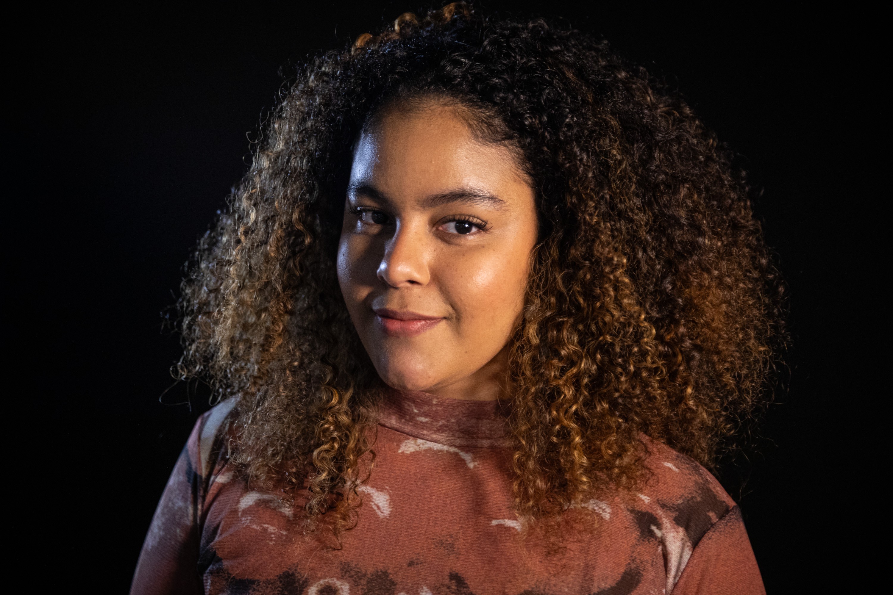 Cantora baiana que apareceu oito vezes em playlist que Preta Gil pediu para tocar no velório já foi indicada ao Grammy Latino
