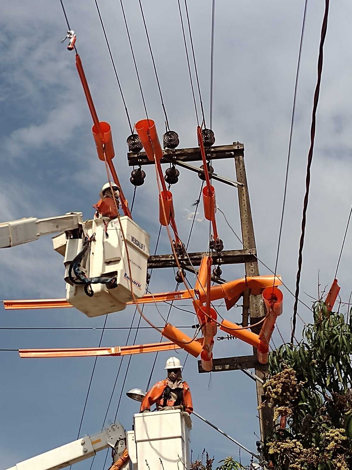 Concessionária de energia abre processo seletivo para contratar eletricistas e estagiários em Bragança Paulista; saiba como se candidatar