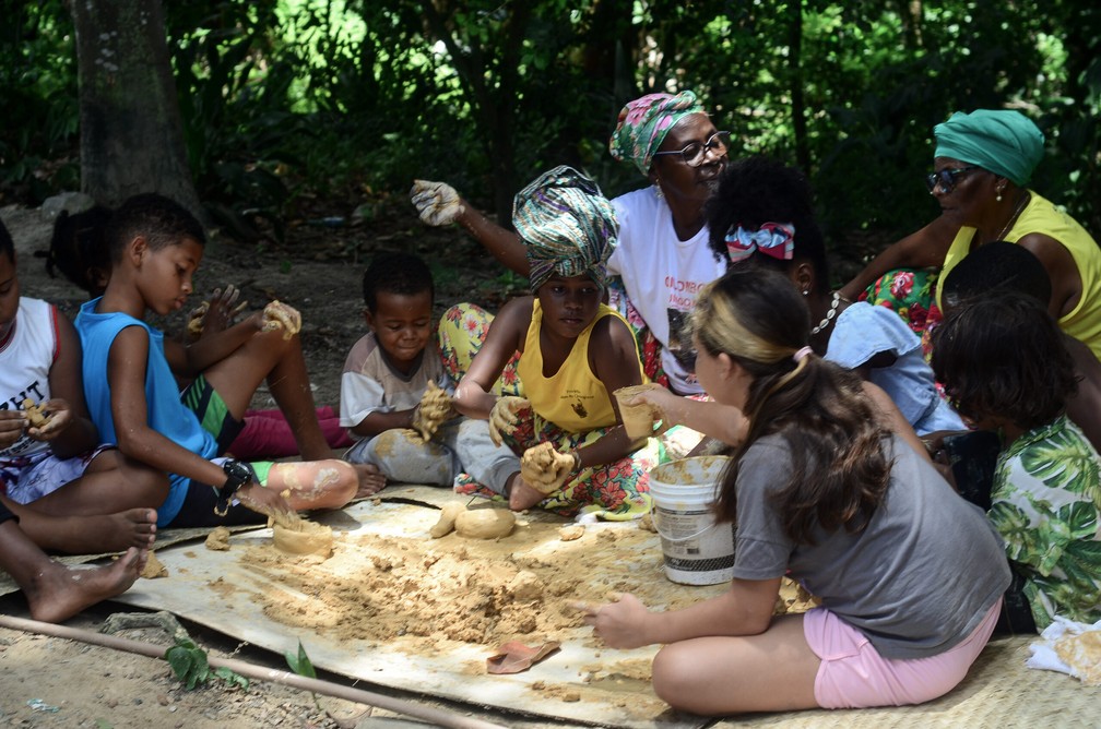 Projeto celebra brincadeiras ancestrais na Bahia — Foto: Ismael Silva e Joelma Antunes/Divulgação