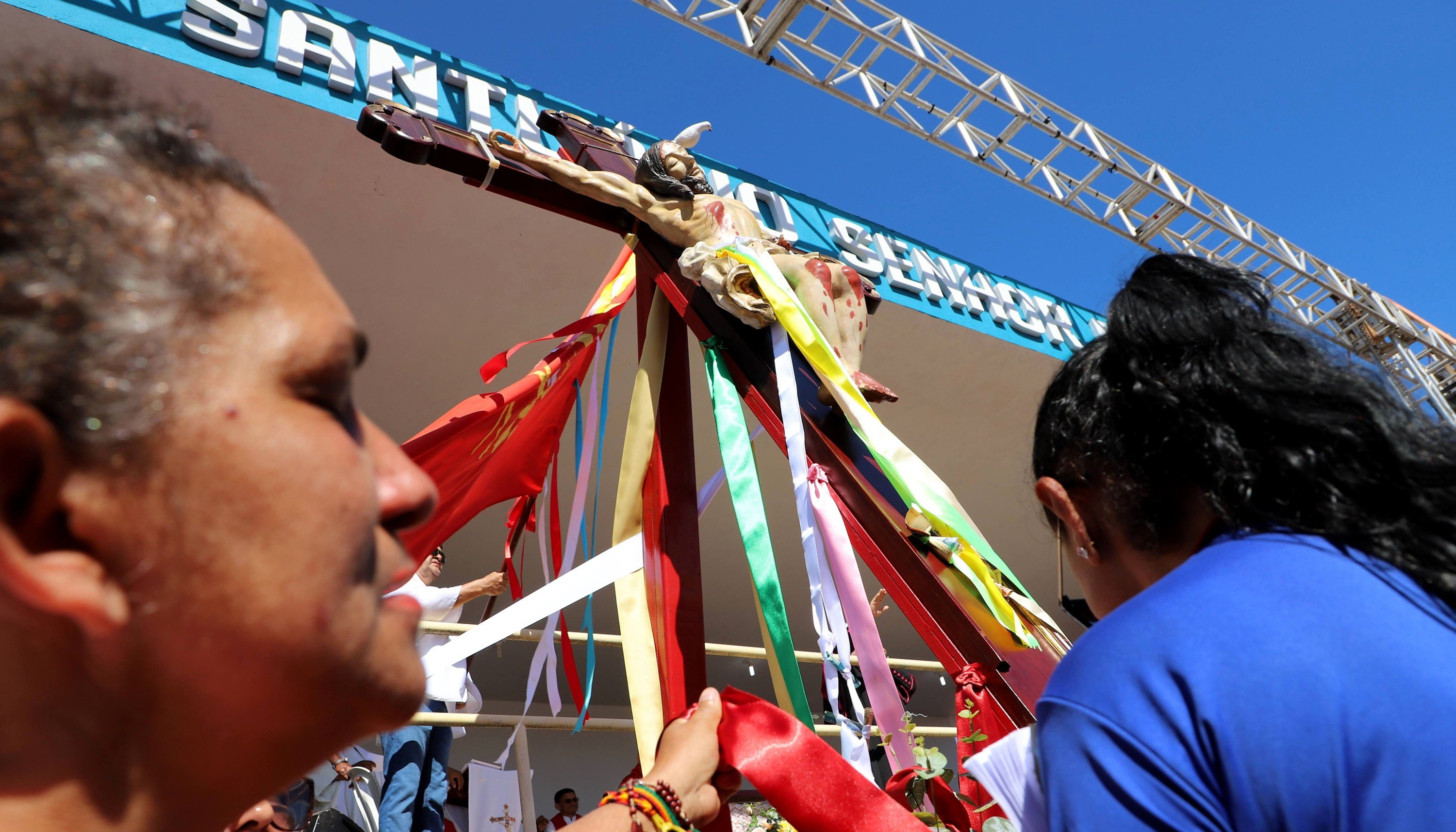 Senhor do Bonfim: imagem de Jesus crucificado, encontrada em árvore, deu origem a romaria que tem mais de 200 anos