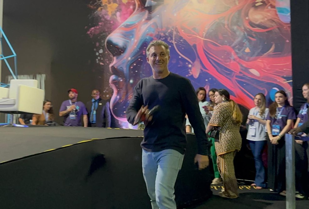Apresentador Luciano Huck é uma das atrações do Rio Innovation Week — Foto: Raoni Alves/ g1