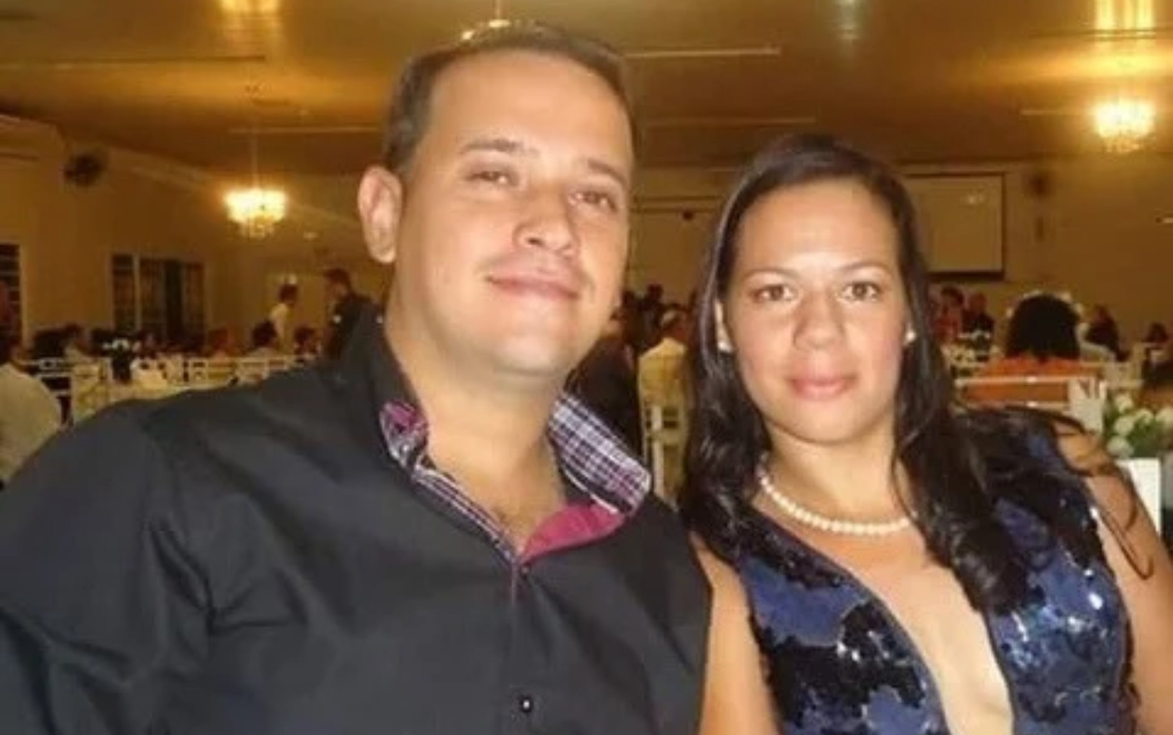 Mulher que morreu esfaqueada após discutir com ex-marido no meio da rua em Guará, SP, tinha medida protetiva no baú da moto