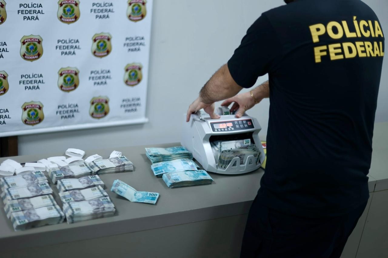 Suspeita de corrupção eleitoral: PF prende candidato e mais cinco pessoas após saque de R$ 300 mil em Belém
