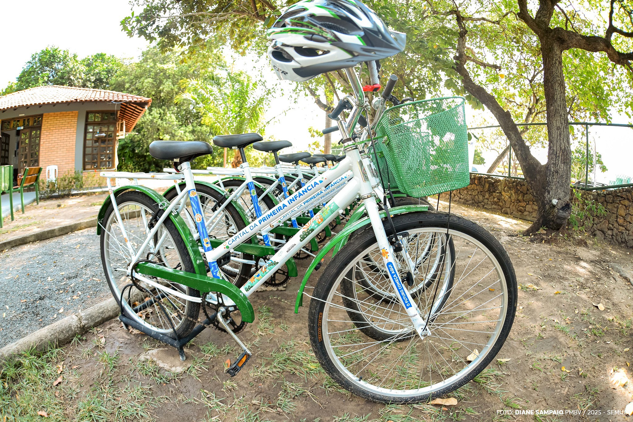 Bosque dos Papagaios oferece bicicletas gratuitas para passeio nas trilhas em Boa Vista