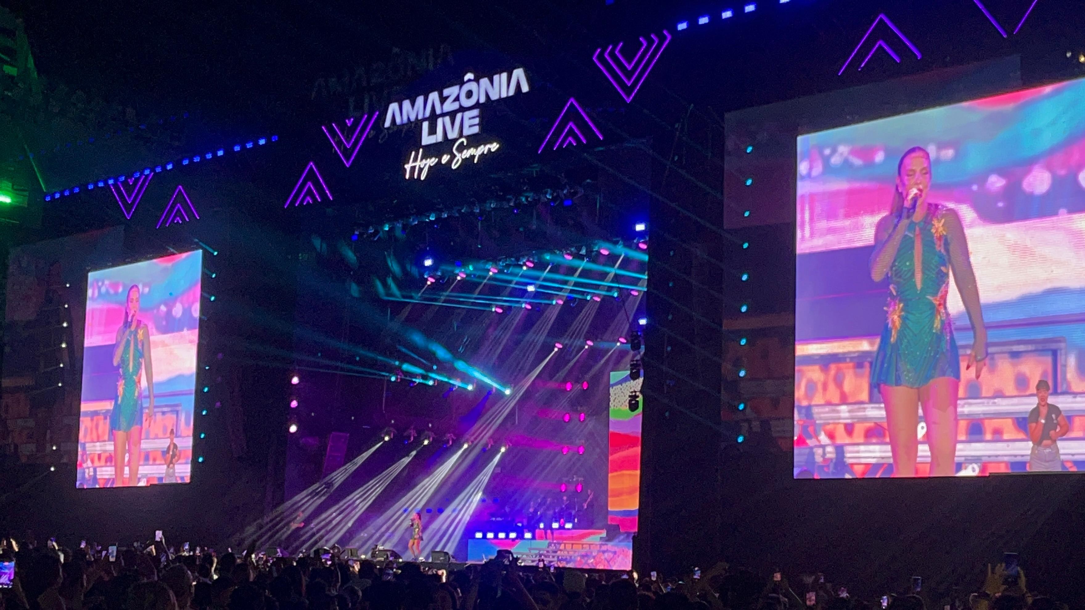 Ivete canta 'Voando pro Pará' em homenagem ao estado no 'Amazônia Live'
