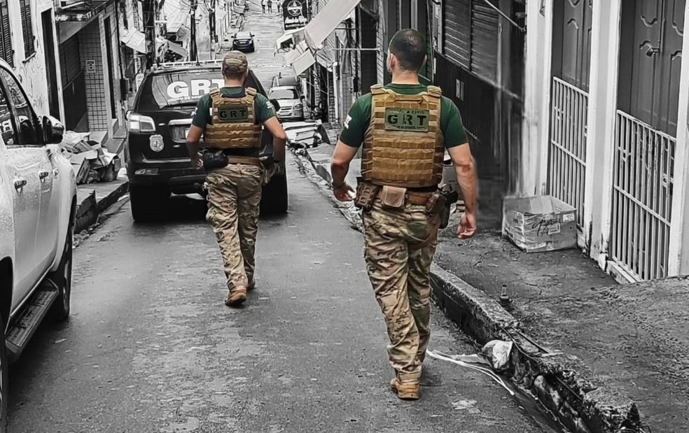 Mulher foi presa em São Luís por extorquir e ameaçar jovem no Ceará — Foto: Divulgação/Polícia Civil