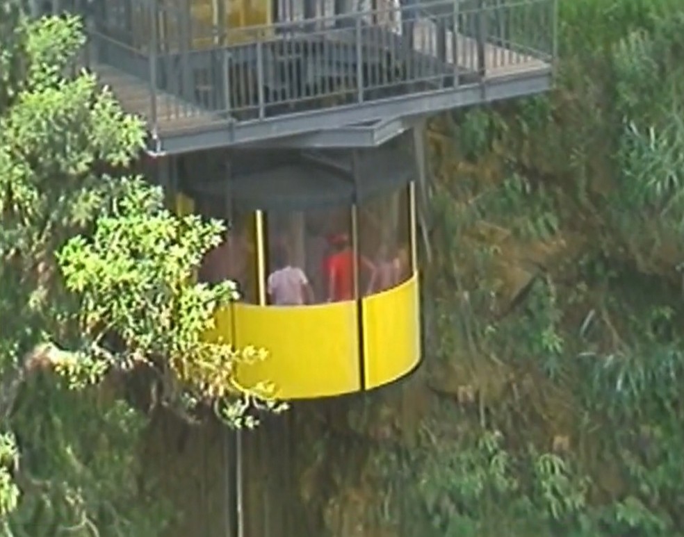 Elevador da furna do Parque Vila Velha funcionou entre os anos 1981 e 2000 — Foto: Arquivo RPC
