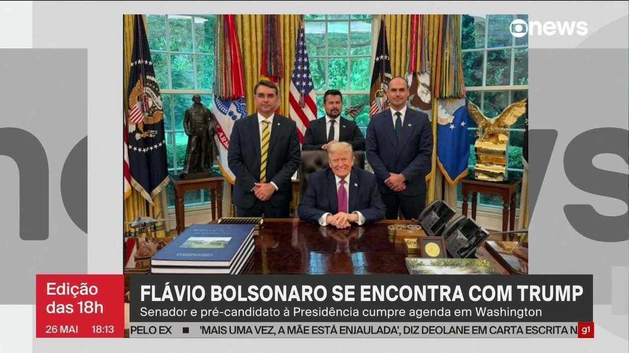 Trump faz post com foto ao lado de Flávio Bolsonaro