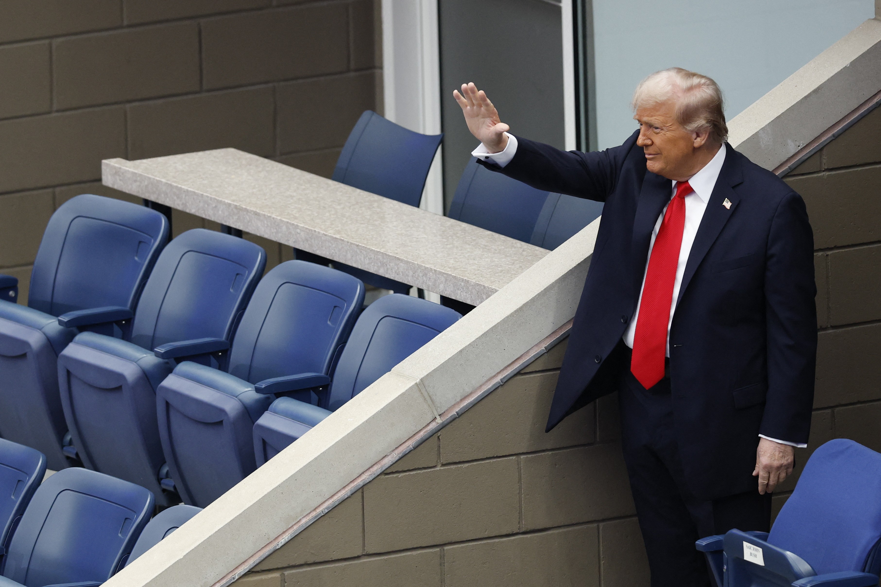 Trump vai ao US Open como convidado da Rolex, apesar de impor altas tarifas à Suíça