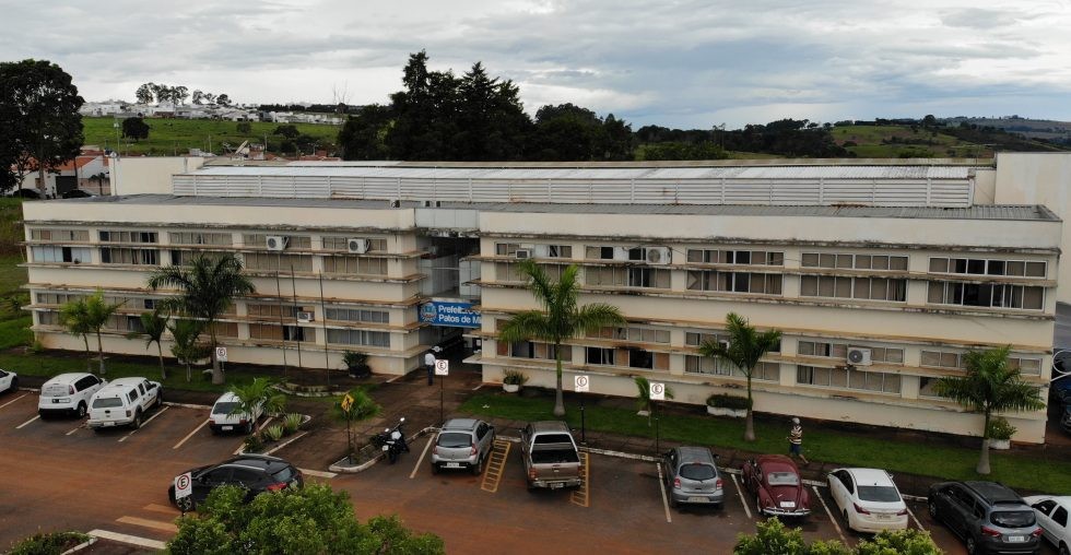 Concurso da Prefeitura de Patos de Minas abre inscrições para 165 vagas; veja como se candidatar