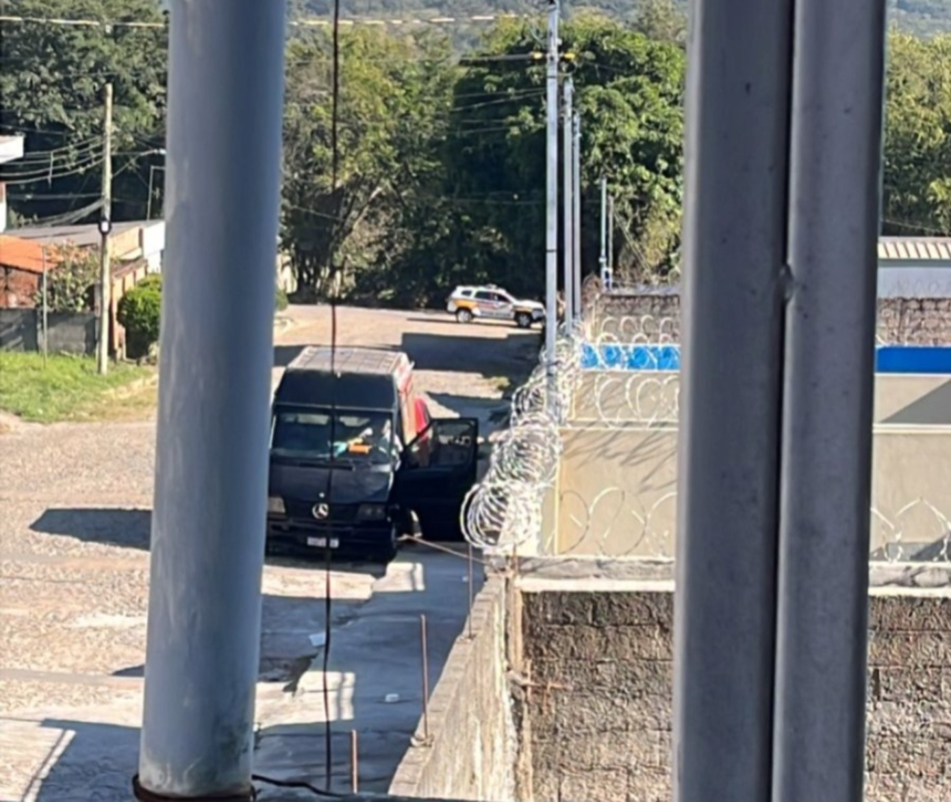 Homem mata namorada estrangulada em Divinópolis