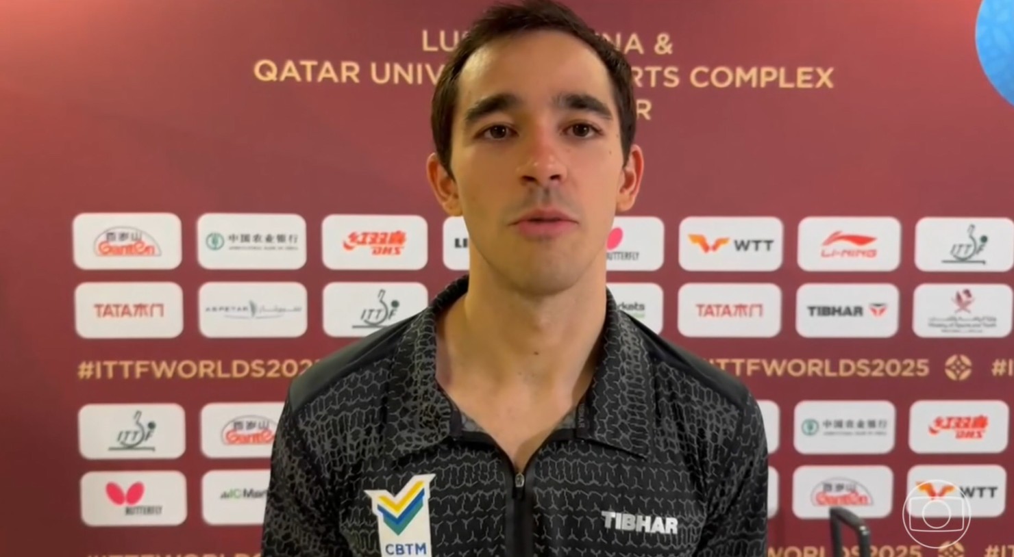 Hugo Calderano vence chinês e disputa título inédito do Mundial de Tênis de Mesa neste domingo