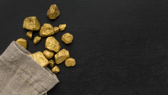 É #FAKE que jazida de 7,1 mil toneladas de ouro foi descoberta no Piauí - Publicação viralizou ao dizer que jazida com essa grande quantidade foi encontrada, mas o Serviço Geológico do Brasil nega 'descoberta'. Ao Fato ou Fake, órgão detalha que análises indicaram concentrações insignificantes de ouro na região. 