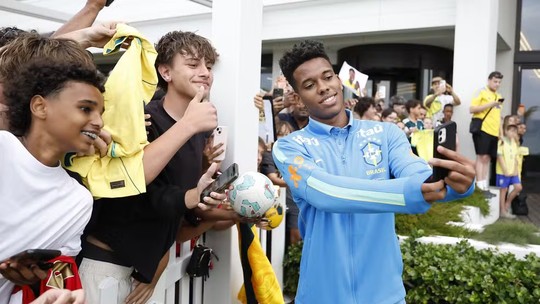 No 1º jogo após a Copa, Brasil pega hoje a Austrália com novidades na escalação