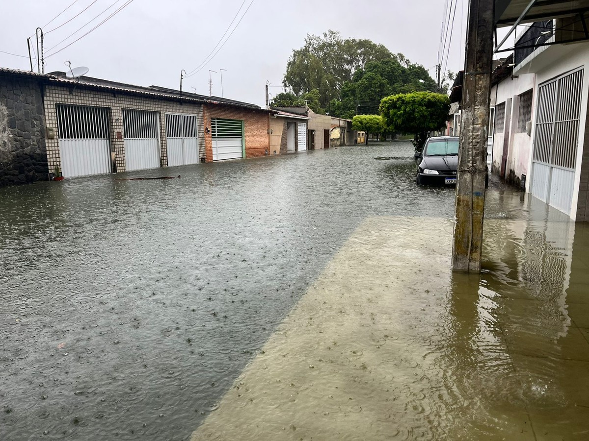 G1 - Com 200 mm de chuva em 36h, Esteio decreta situação de