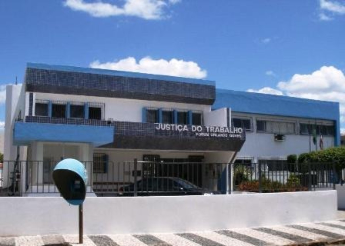 Advogado é multado por chamar juiz de 'covarde' na Bahia