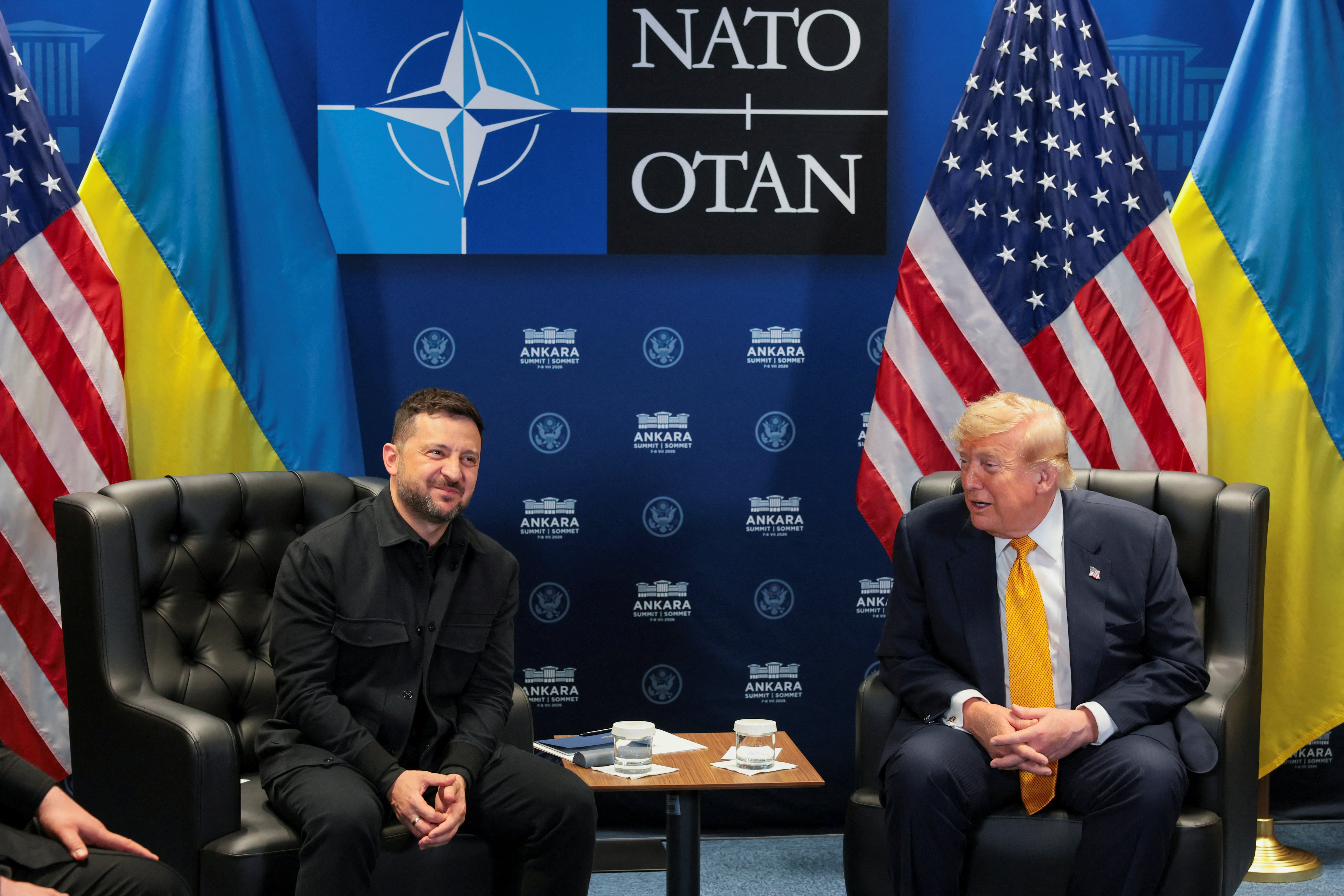 Trump diz desenvolveu uma “boa relação” com Zelensky e promete colaborar para fim da guerra com Rússia