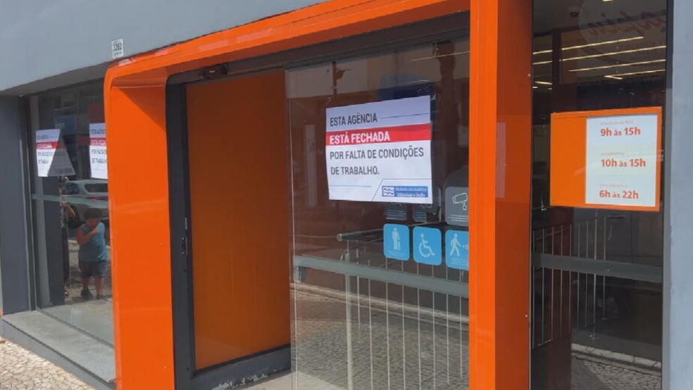 Agência de banco é alvo de tentativa de assalto em Votuporanga (SP) — Foto: Reprodução/TV TEM