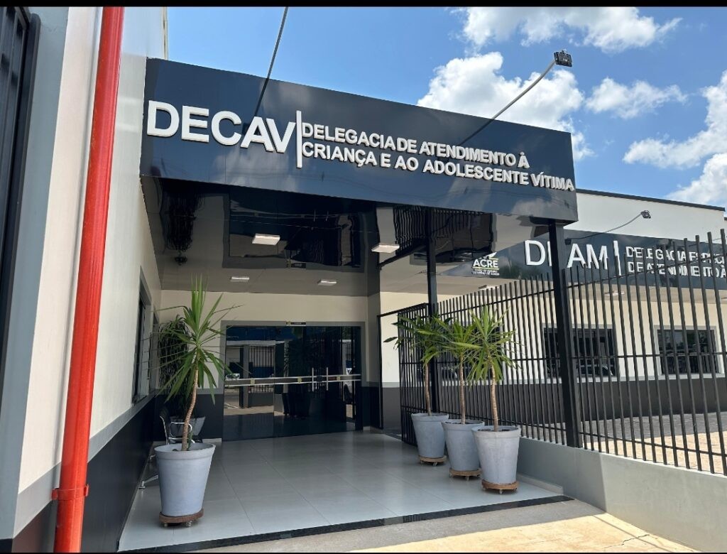 Idoso é preso suspeito de oferecer doces a menores para cometer abusos no Acre