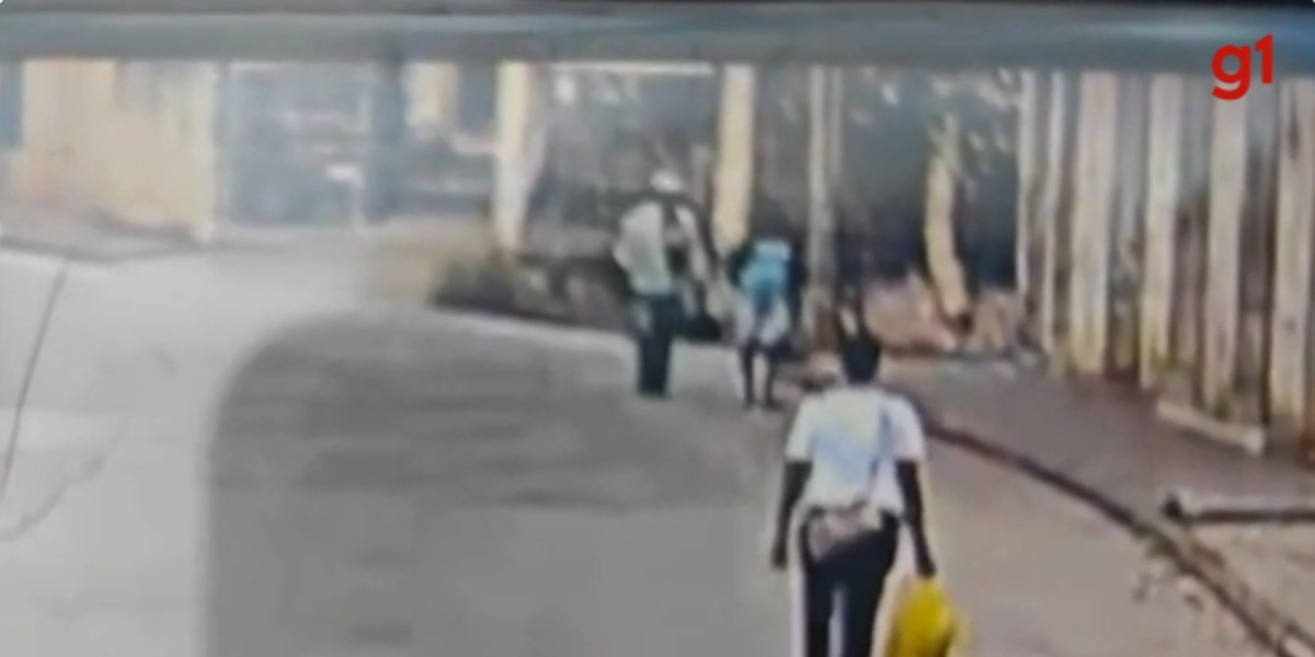 ‘Ela estava precisando morrer’, diz idoso preso após matar a esposa na rodoviária de Mantena; VÍDEO