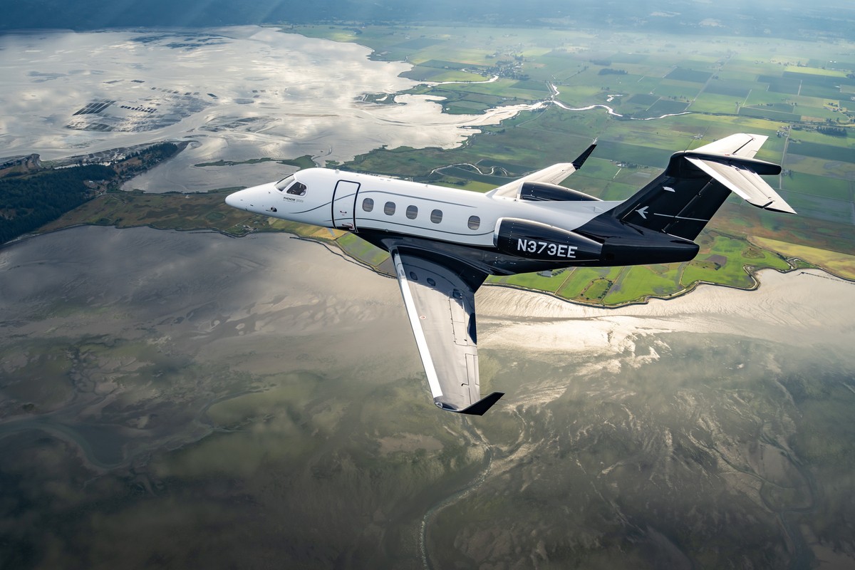 Embraer vive 'oportunidade rara' para desafiar Airbus e Boeing, diz The Economist