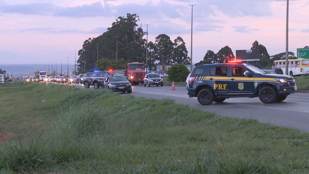Local onde mulher foi morta em Santa Maria, no DF. — Foto: TV Globo