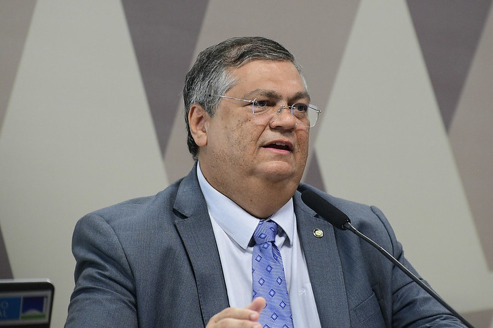 Dino diz que plataformas querem 'chantagear' e 'ameaçar' poderes para  evitar PL das Fake News | Política | G1