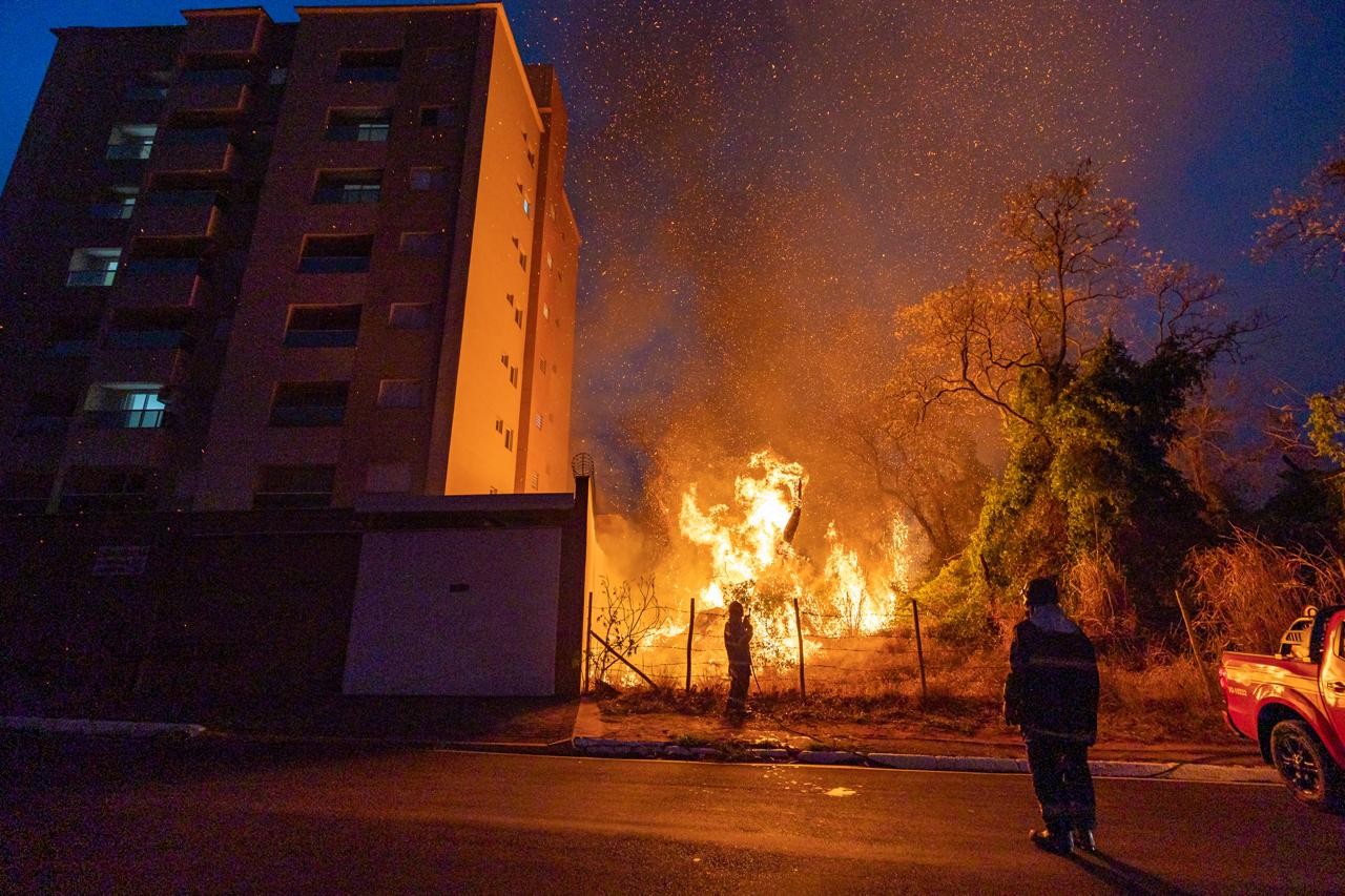 Crise hídrica e ocorrências de incêndios levam prefeitura a decretar situação de emergência em Bauru 