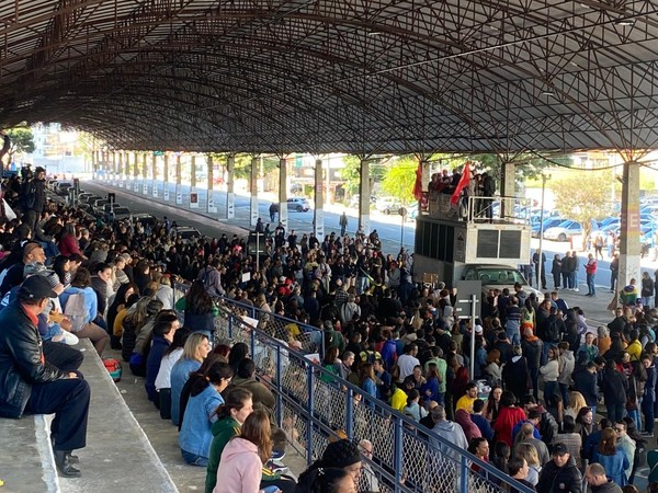 Prefeitura pede novas medidas contra greve em Taubaté