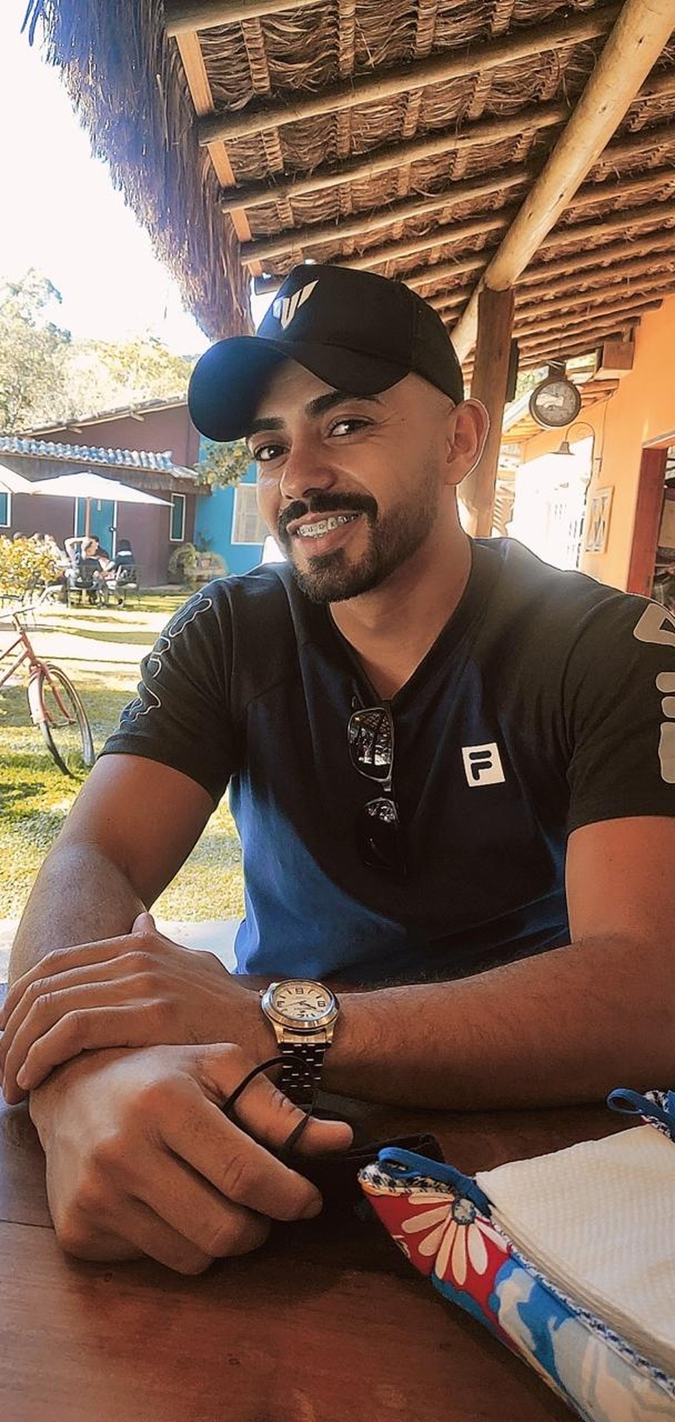 PM morto em romaria era devoto da Padroeira e caminhava com os primos até Aparecida — Foto: Imagem cedida pela família