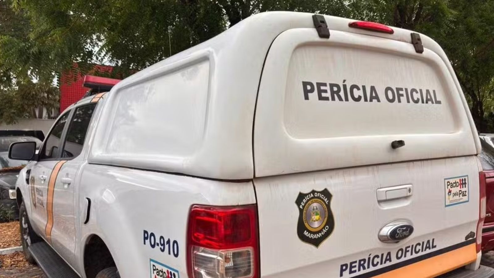 Jovem é assassinado a tiros em calçada na Zona Norte de Teresina