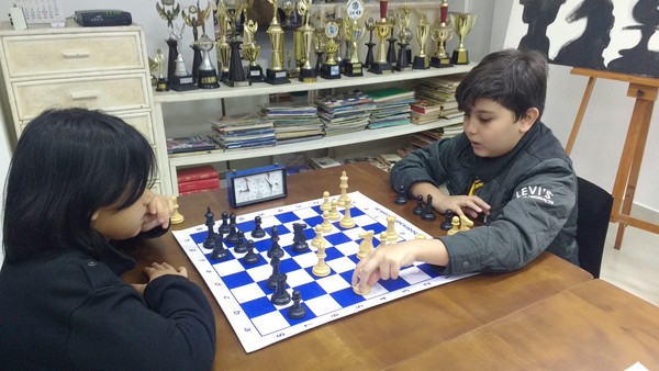 Eric - Brasília,Distrito Federal: Aula de Xadrez para crianças a partir de  5 anos em Brasília