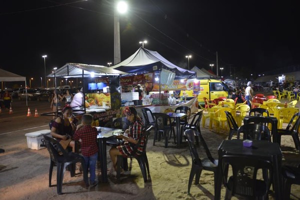 Comerciantes podem se inscrever para vender alimentos e bebidas no Arraiá  da Capital, Tocantins