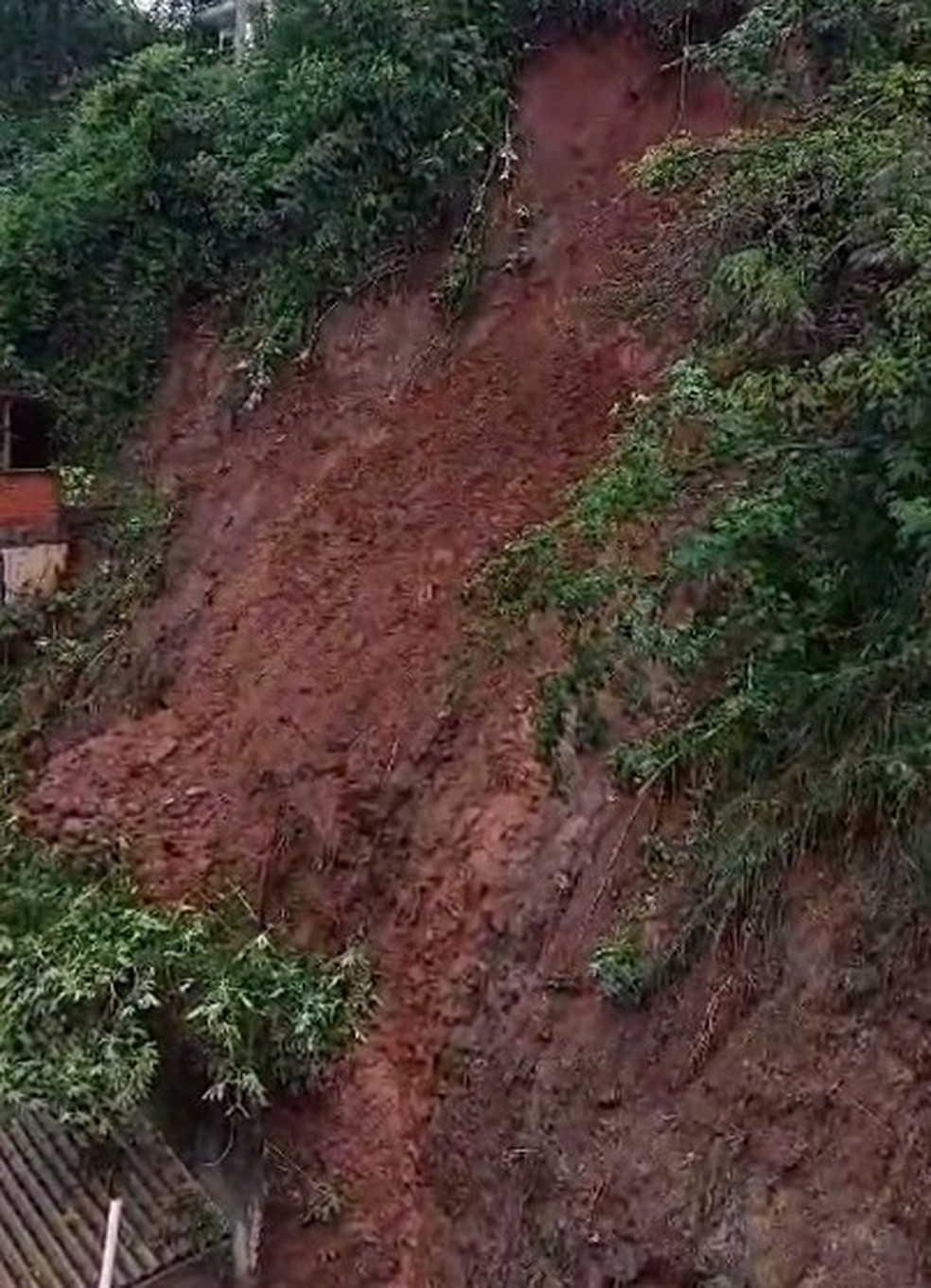 Piratuba, no Oeste de Santa Catarina, neste s&aacute;bado (7) &mdash; Foto: Defesa Civil/Divulga&ccedil;&atilde;o