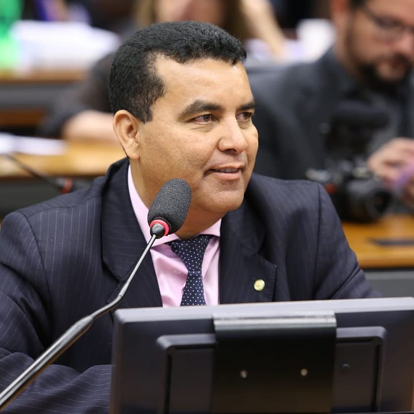 Lindomar Garçon recebe mais de 7 mil votos e é eleito prefeito de Candeias do Jamari, RO
