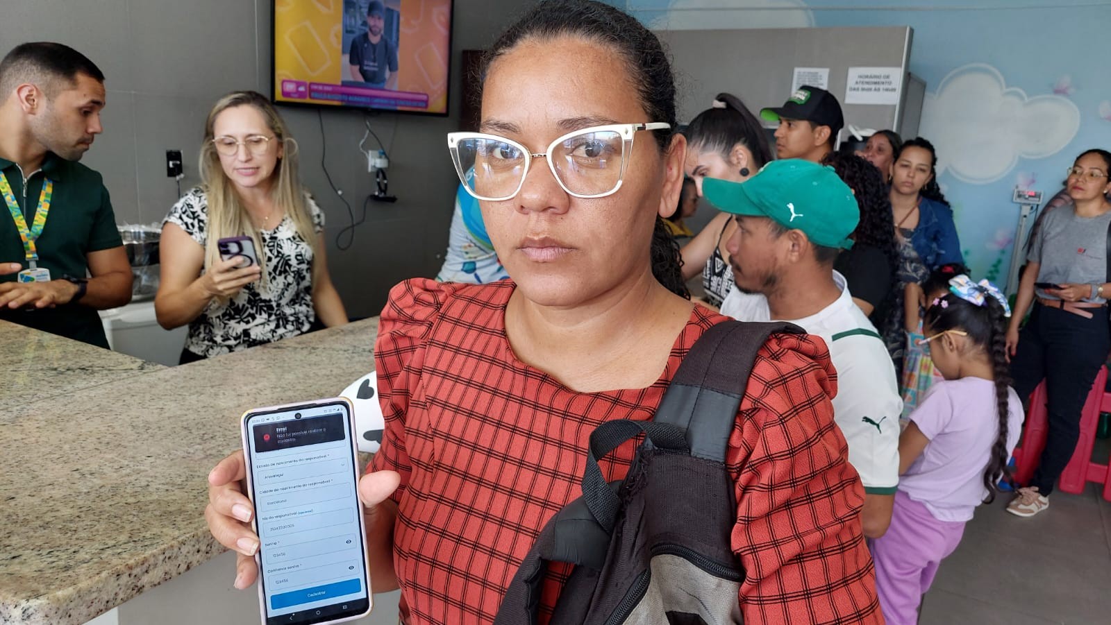 Pais reclamam de instabilidade no sistema de matrícula da prefeitura de Boa Vista e cobram solução