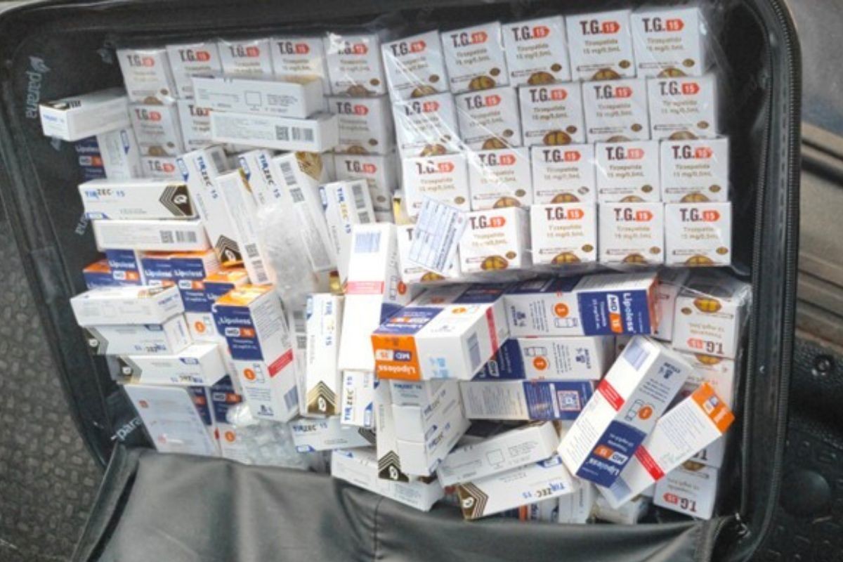 Mulher é presa com 130 caixas de canetas emagrecedoras ilegais em rodovia de MS