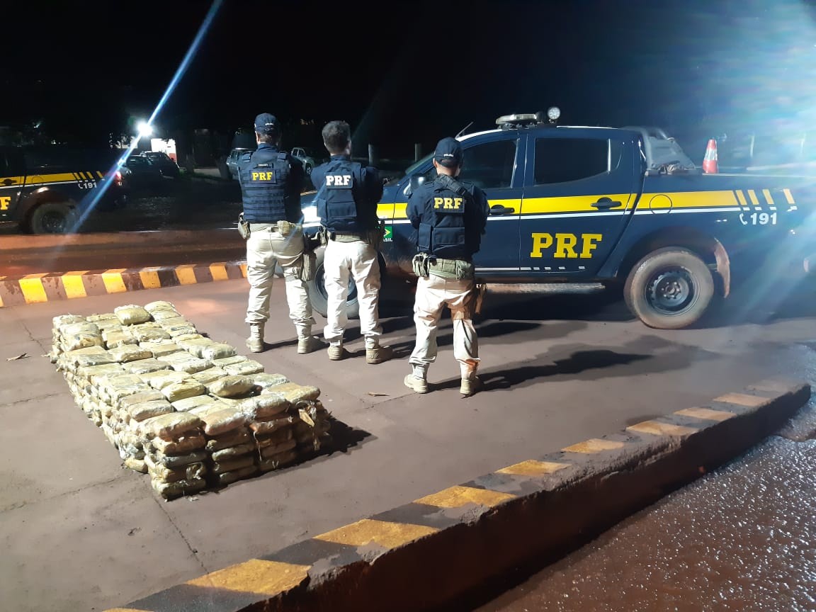 Polícia Rodoviária apreende mais de 300 kg de maconha escondidos em pneus de caminhão na BR-010 no MA