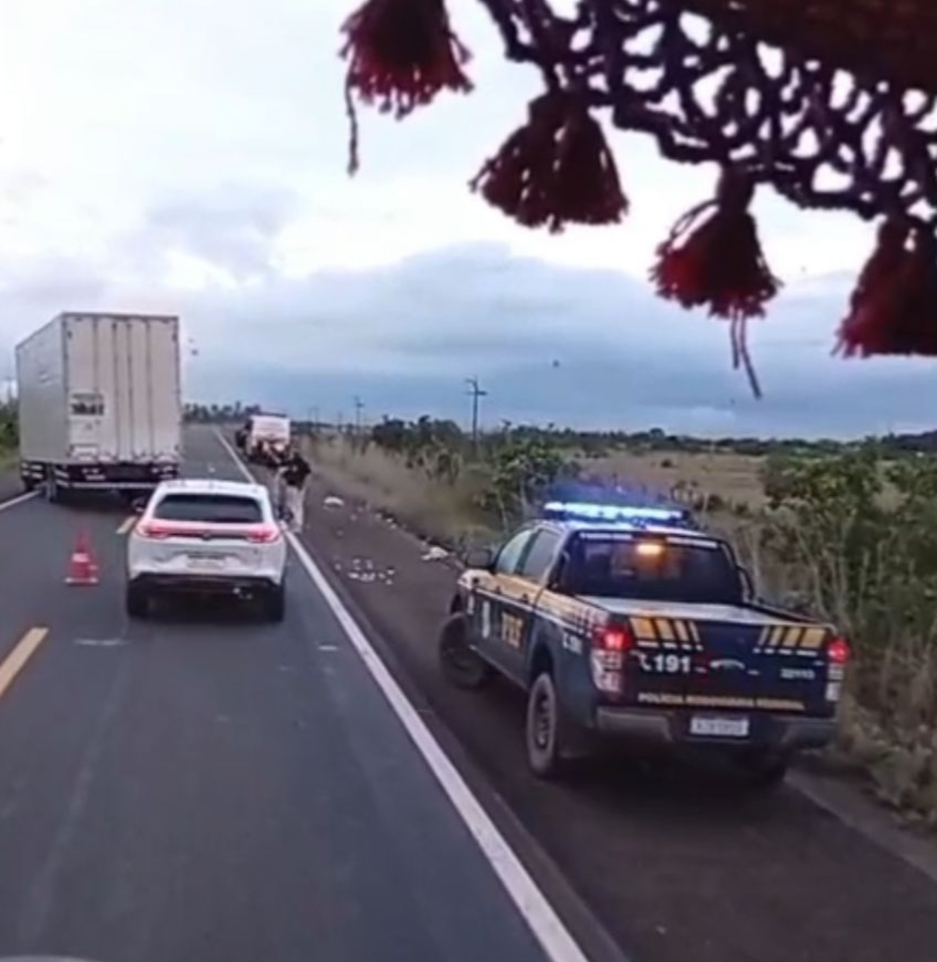 Ciclista morre após ser atropelado por ônibus escolar na BR-174, em Boa Vista 