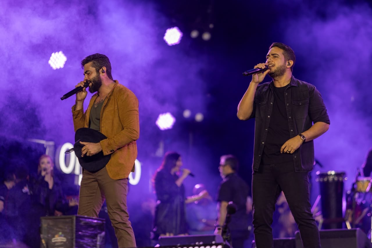 Rodeio de Americana: Henrique e Juliano homenageiam Marília Mendonça em show lotado