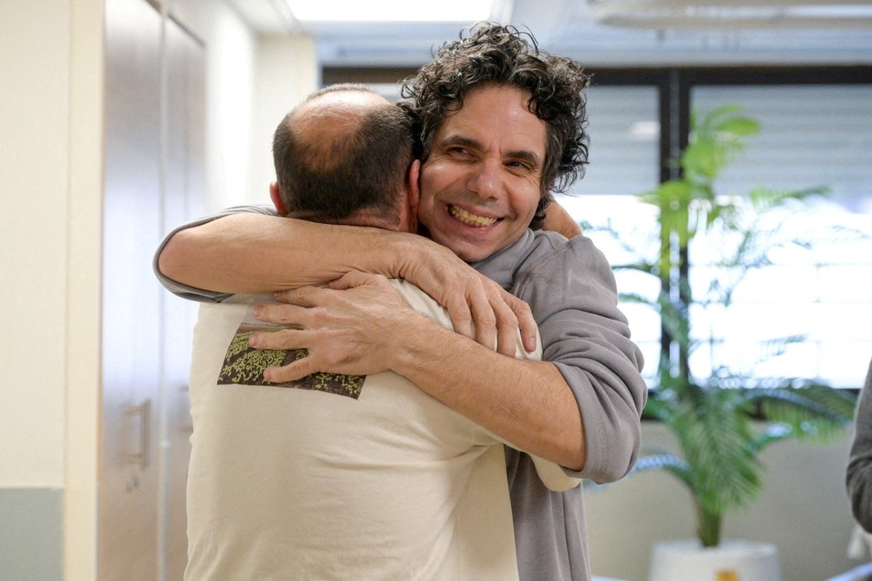 Ofer Kalderon, refém israelense libertado pelo Hamas — Foto: Maayan Toaf/GPO/Handout via REUTERS