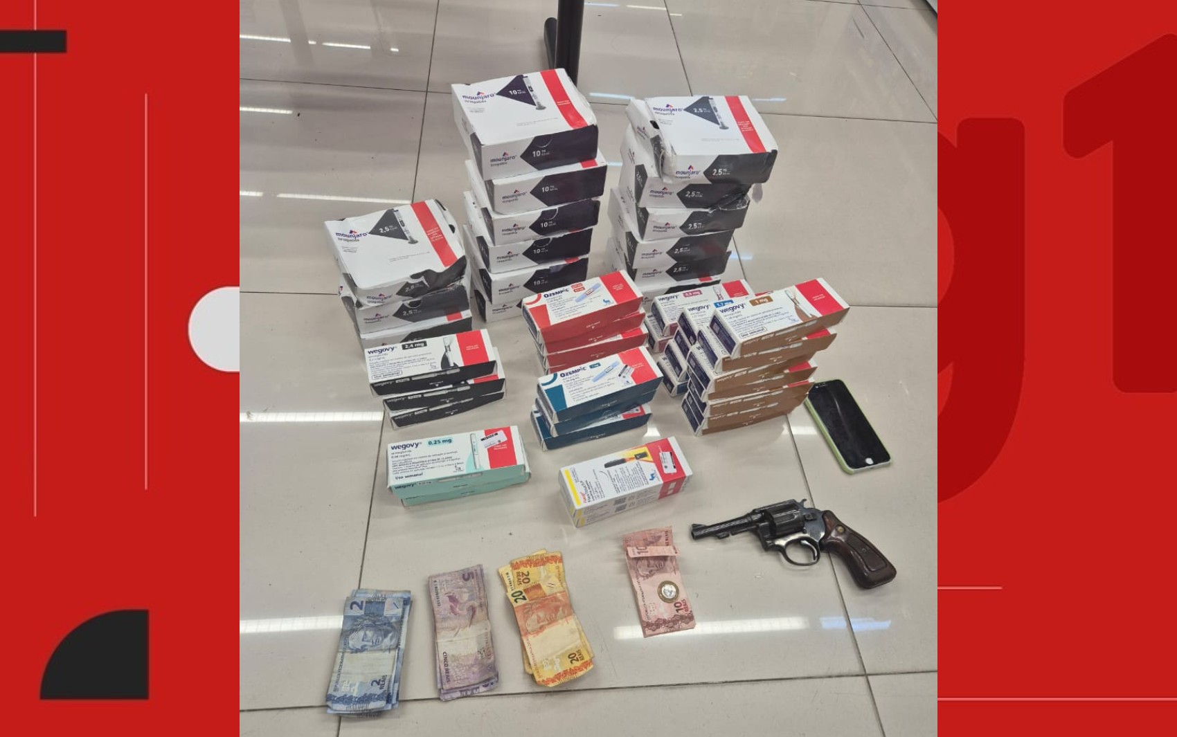 Homem é preso após roubar 42 canetas emagrecedoras, trocar tiros com a PM e fazer funcionários de farmácia reféns na BA